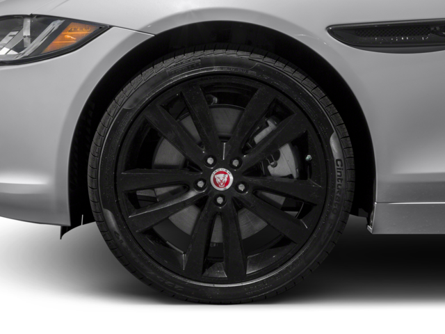2017 Jaguar XE 25t Premium