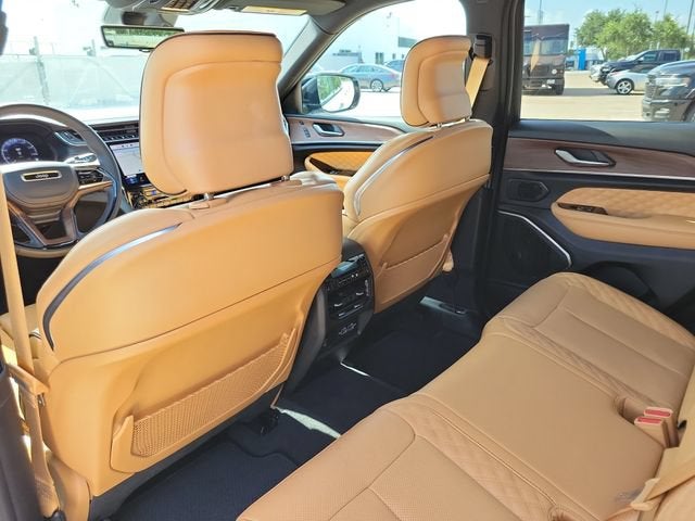 2025 Jeep Grand Cherokee Summit 4x4