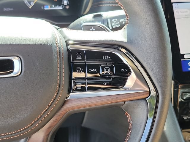 2025 Jeep Grand Cherokee Summit 4x4
