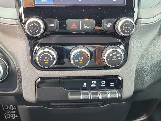 2025 RAM 1500 Tradesman Crew Cab 4x2 5'7" Box