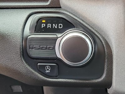 2025 RAM 1500 Tradesman Crew Cab 4x2 5'7" Box