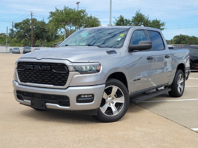 2025 RAM 1500 Tradesman Crew Cab 4x2 5'7" Box