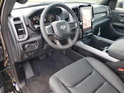 2026 RAM 1500 Big Horn Crew Cab 4x4 5'7" Box