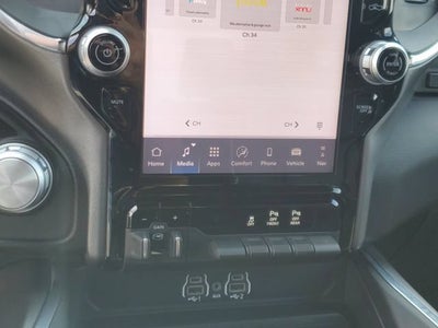 2025 RAM 1500 Laramie Crew Cab 4x4 5'7" Box