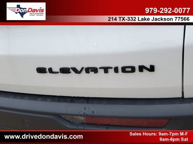 2026 GMC Acadia Elevation