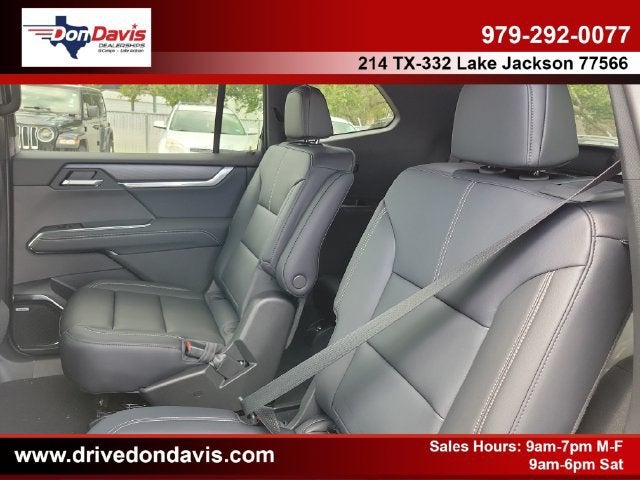 2027 GMC Acadia Elevation