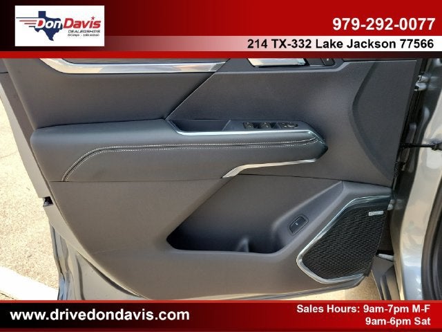2027 GMC Acadia Elevation