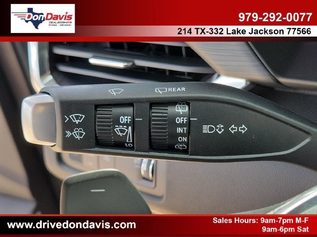 2027 GMC Acadia Elevation