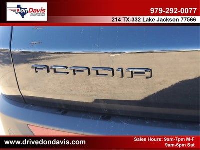 2026 GMC Acadia Elevation