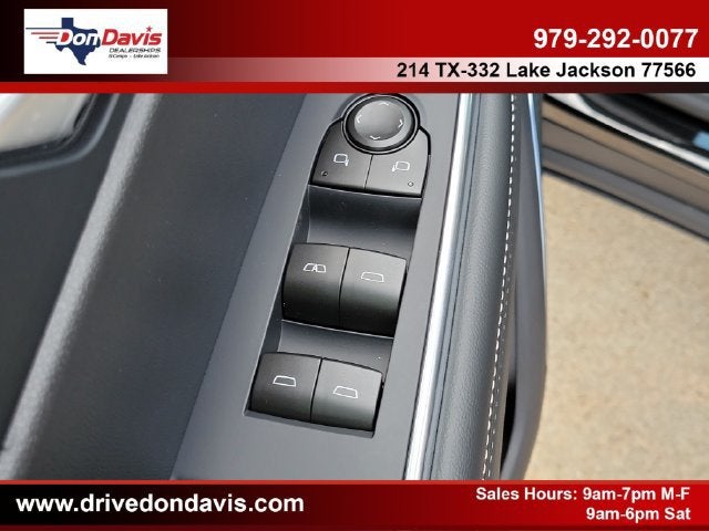 2027 GMC Acadia Elevation