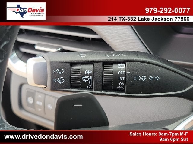 2027 GMC Acadia Elevation