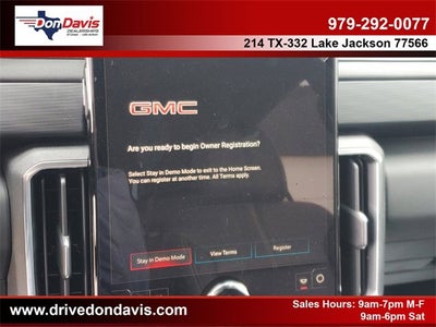 2026 GMC Acadia Elevation