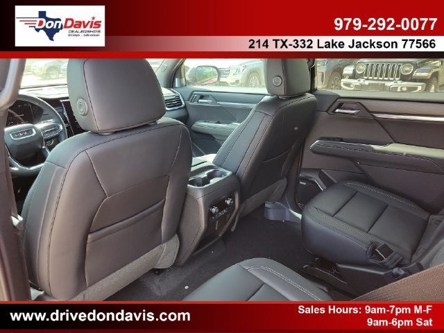 2027 GMC Acadia Elevation