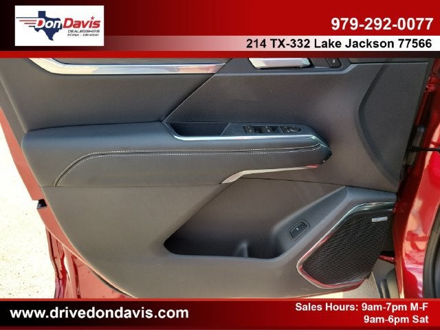 2027 GMC Acadia Elevation