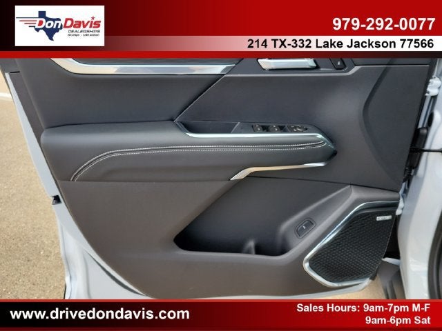 2027 GMC Acadia Elevation