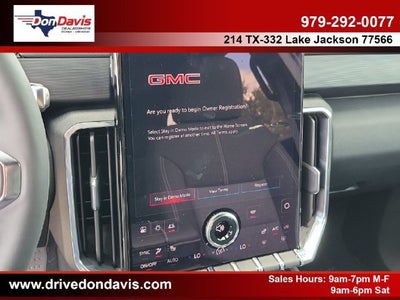 2027 GMC Acadia Elevation