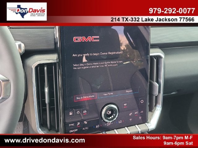 2027 GMC Acadia Elevation