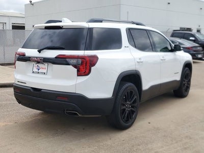 2022 GMC Acadia SLE
