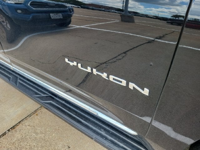 2024 GMC Yukon XL SLT