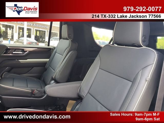 2026 GMC Yukon XL Elevation