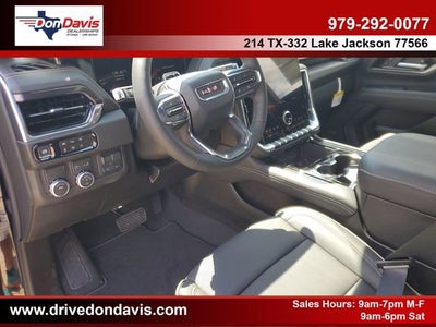 2026 GMC Yukon XL Elevation