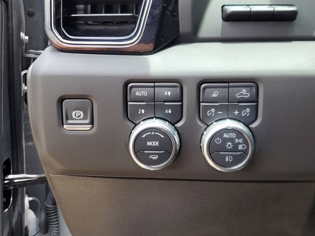 2025 GMC Sierra 2500 HD AT4