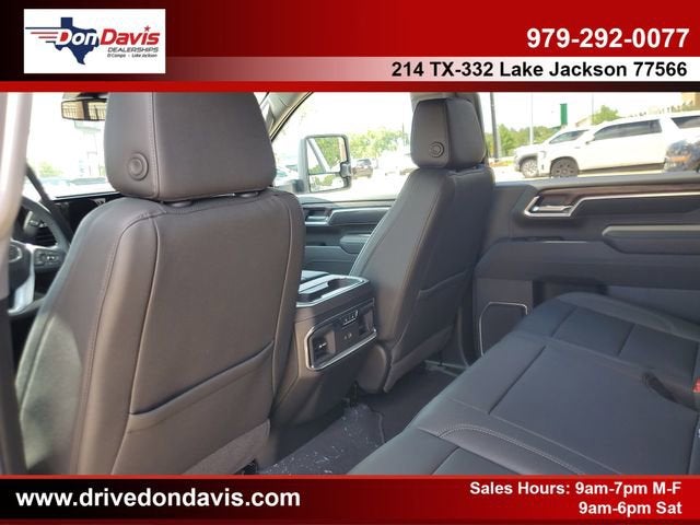2026 GMC Sierra 3500 HD SLT DRW