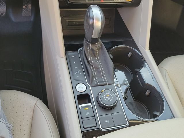 2023 Volkswagen Atlas 2.0T SEL