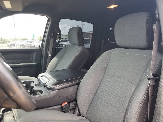 2022 RAM 2500 Tradesman Crew Cab 4x4 6'4" Box