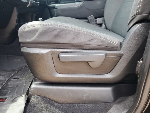 2022 RAM 2500 Tradesman Crew Cab 4x4 6'4" Box