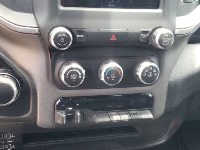 2022 RAM 2500 Tradesman Crew Cab 4x4 6'4" Box