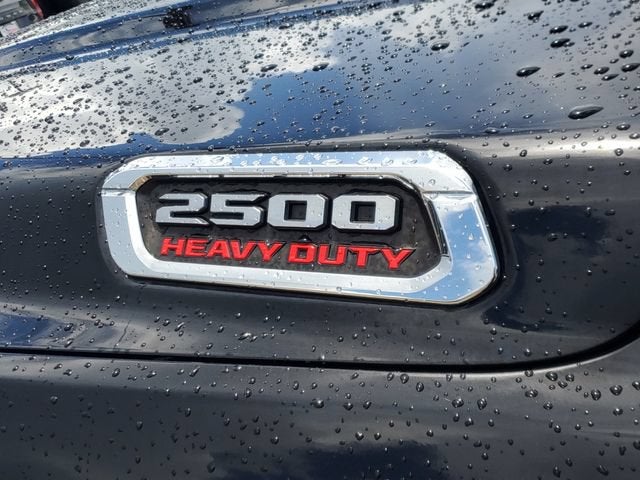 2022 RAM 2500 Tradesman Crew Cab 4x4 6'4" Box