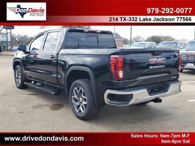 2026 GMC Sierra 1500 SLE