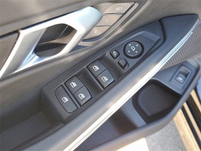 2025 BMW 3 Series 330i