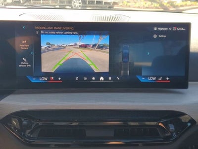 2025 BMW 3 Series 330i