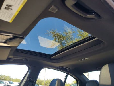 2025 BMW 3 Series 330i