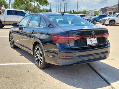 2025 Volkswagen Jetta SE