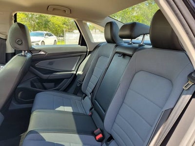 2025 Volkswagen Jetta SE