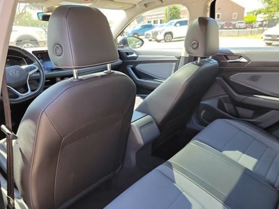 2025 Volkswagen Jetta SE