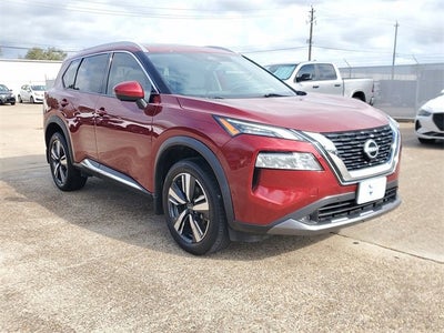 2022 Nissan Rogue SL FWD