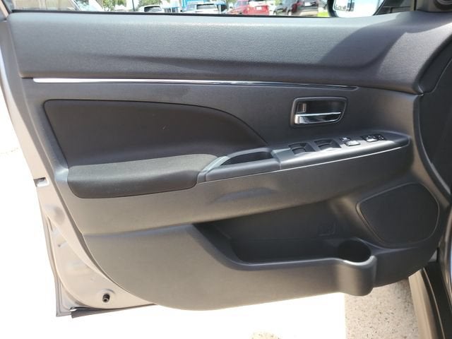 2024 Mitsubishi Outlander Sport S