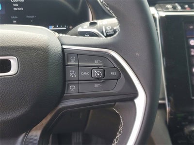 2024 Jeep Grand Cherokee L Laredo