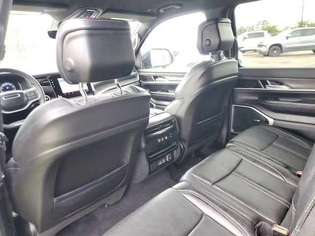 2023 Jeep Wagoneer L Series III