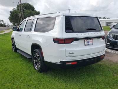 2023 Jeep Wagoneer L Series III