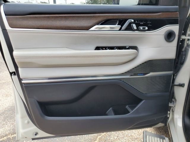 2022 Jeep Grand Wagoneer Series II