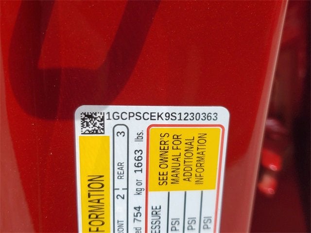 2025 Chevrolet Colorado WT/LT