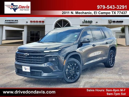 2025 Chevrolet Traverse LT