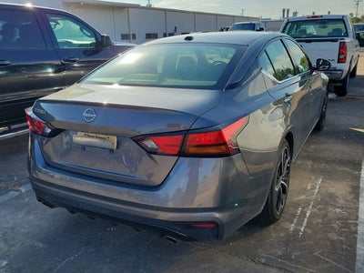 2025 Nissan Altima SR