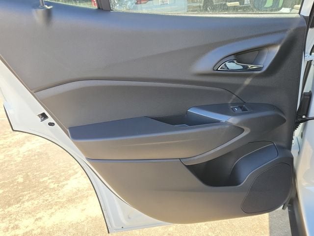 2026 Chevrolet Trax LS - Photo 11