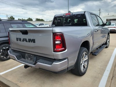 2025 RAM 1500 Tradesman Crew Cab 4x2 5'7' Box